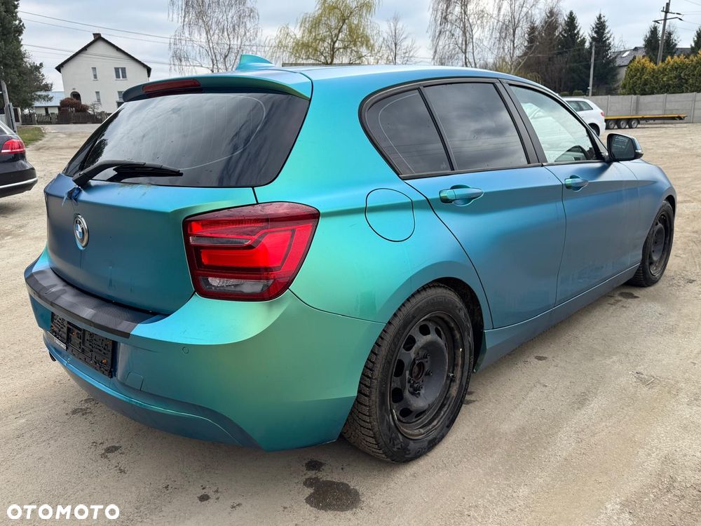 BMW Seria 1 120i - 6