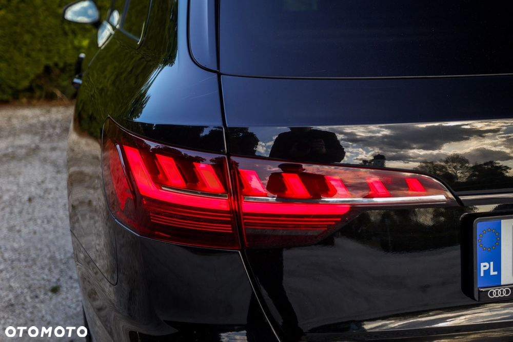 Audi A4 Avant 40 TDI S tronic S line - 18