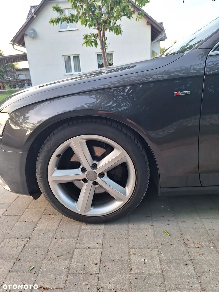 Audi A4 Avant 2.0 TDI DPF S line Sportpaket - 12