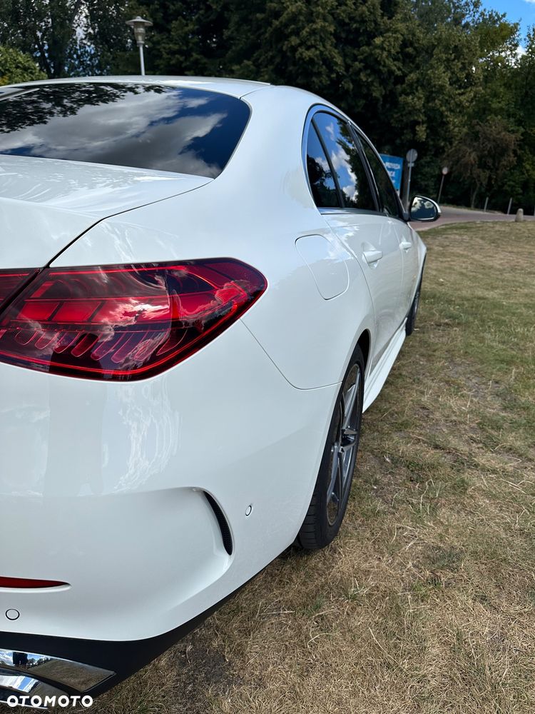 Mercedes-Benz Klasa C 220 d mHEV AMG - 17