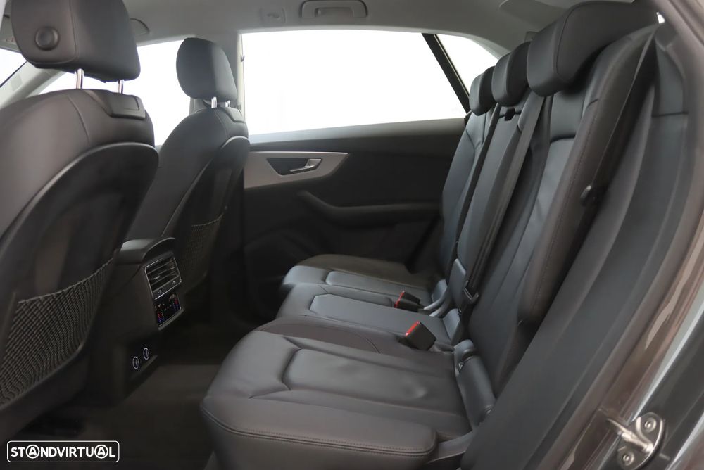 Audi Q8 - 23
