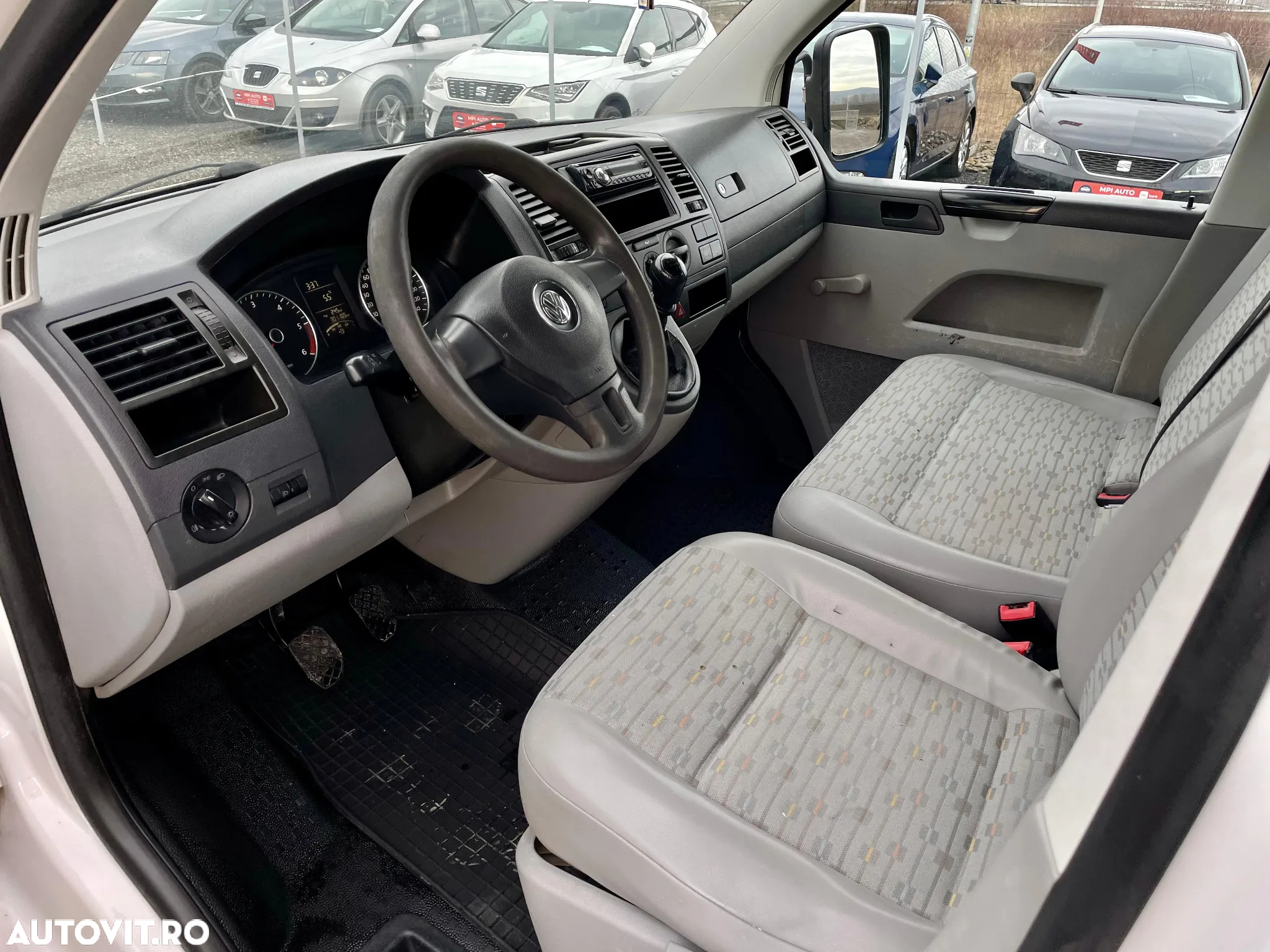 Volkswagen Transporter - 17