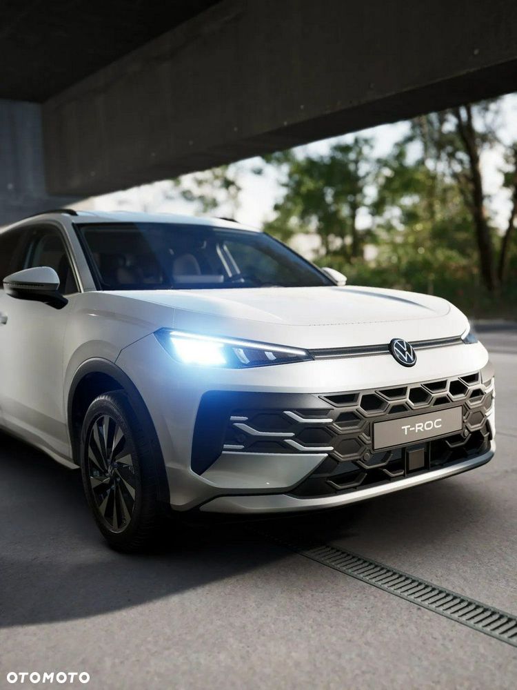 Volkswagen T-Roc - 14