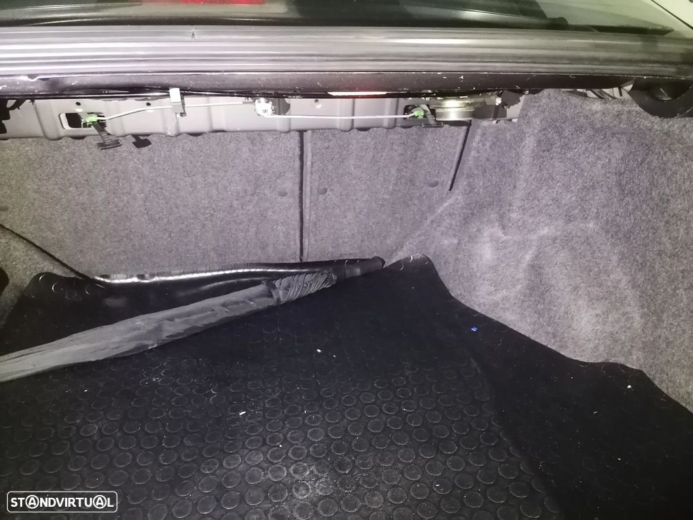 Honda Civic 1.5i LS - 13