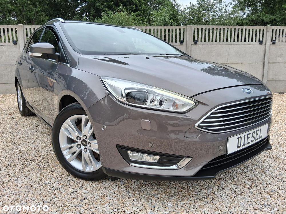 Ford Focus 2.0 TDCi DPF Titanium - 4