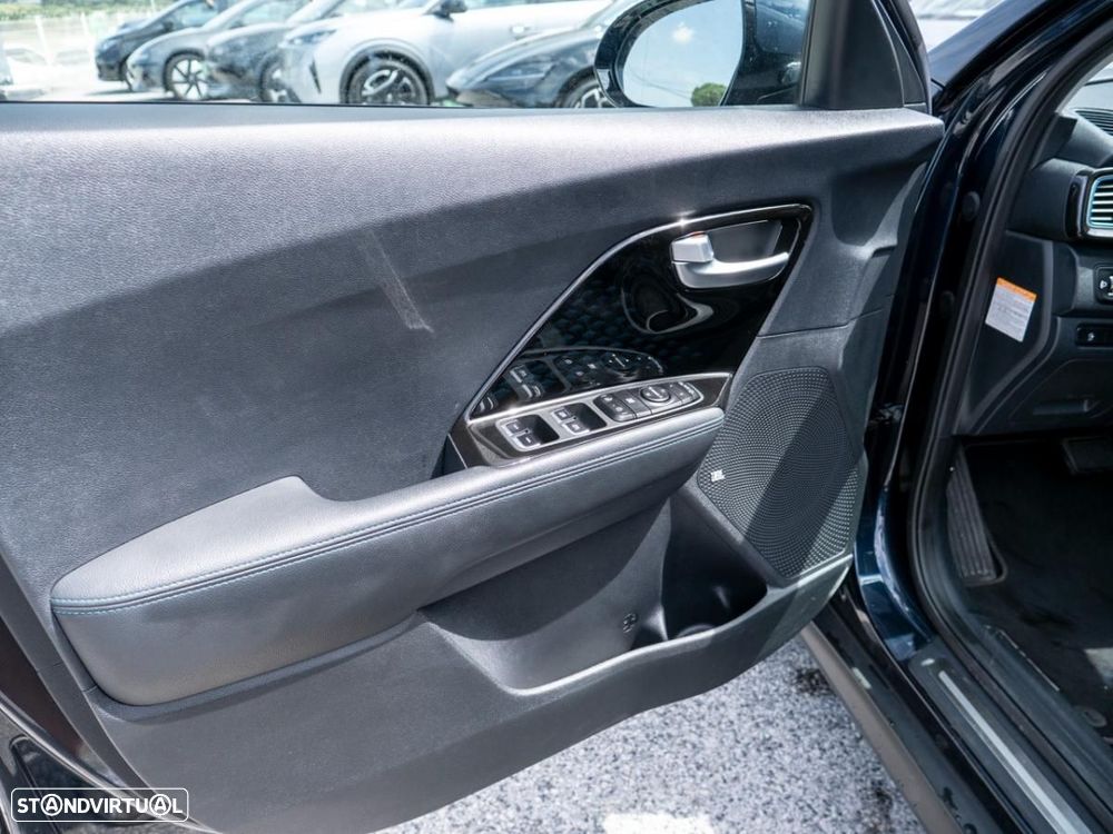 Kia e-Niro 64kWh - 23