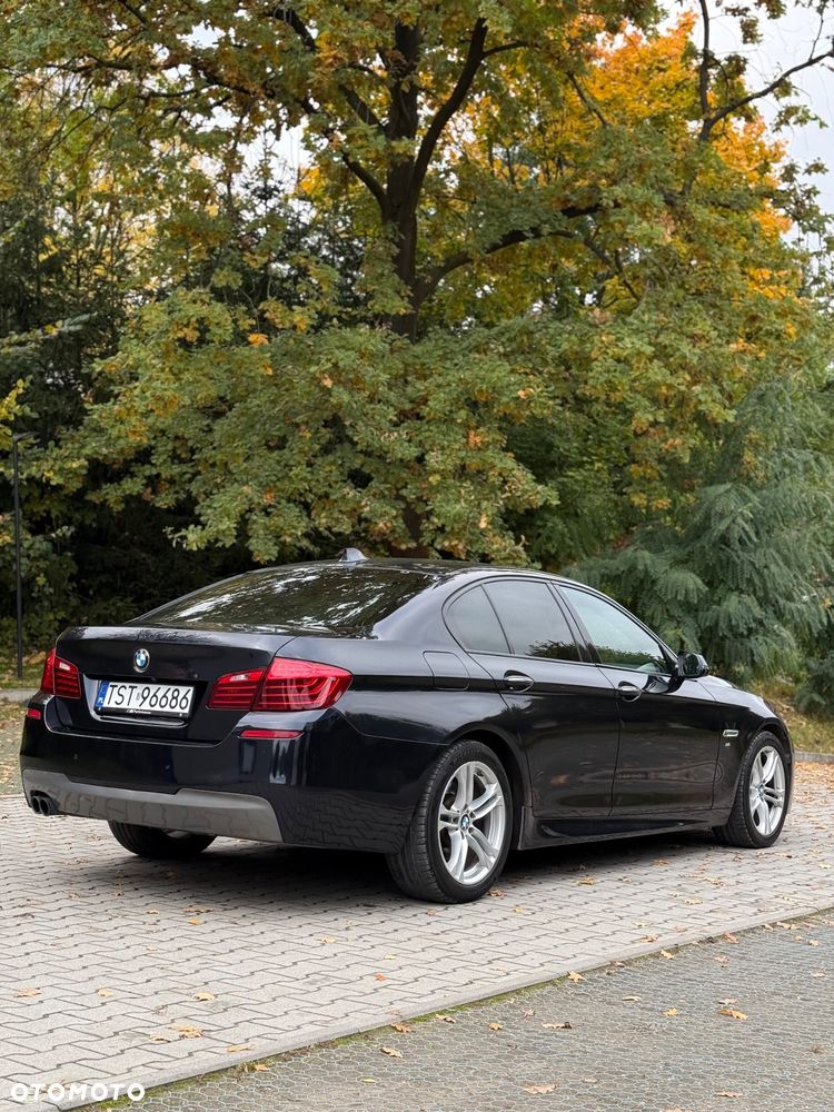 BMW Seria 5 525d xDrive - 19