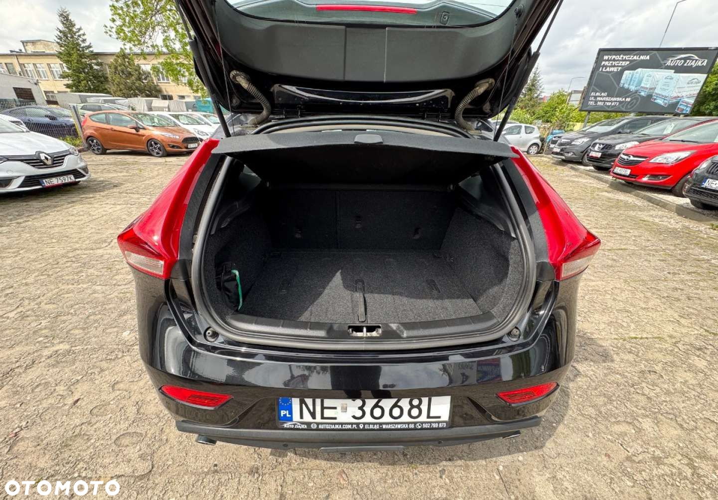 Volvo V40 - 20