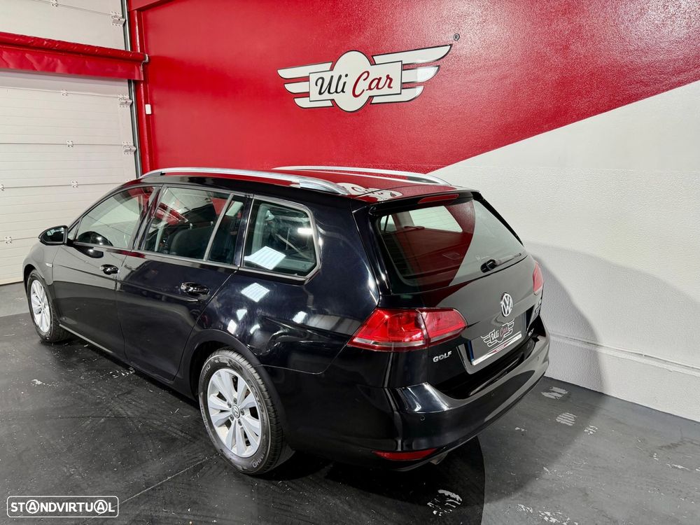 VW Golf Variant 1.6 TDi BlueMotion Confortline - 48
