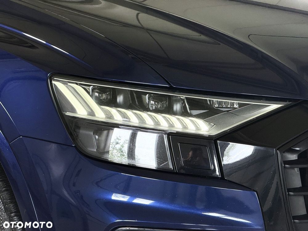 Audi SQ8 - 38