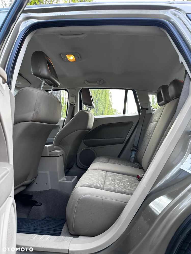 Dodge Caliber 2.0 CRD SXT - 11