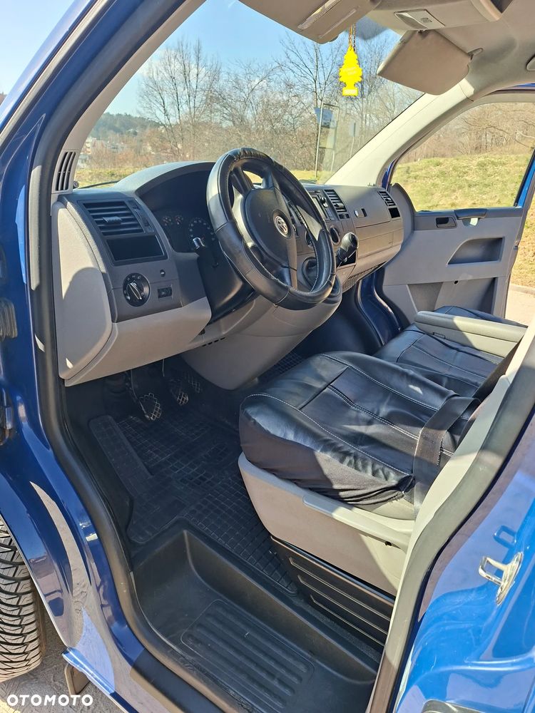 Volkswagen Transporter T5 - 6