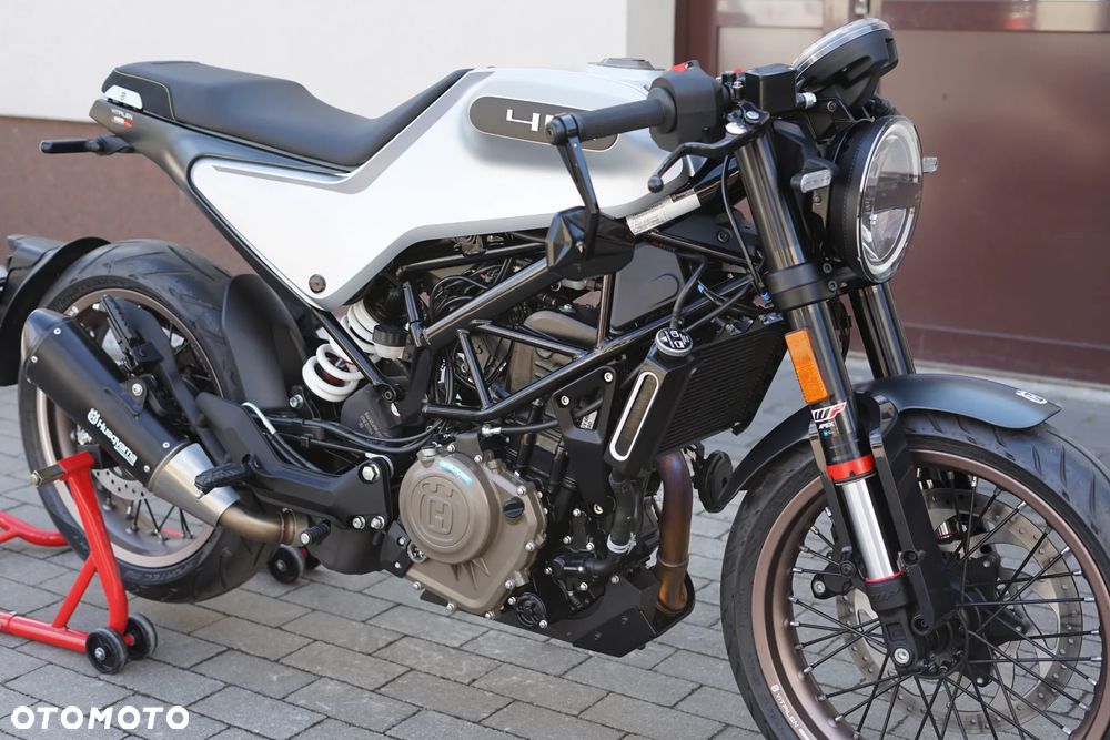 Husqvarna Vitpilen - 14