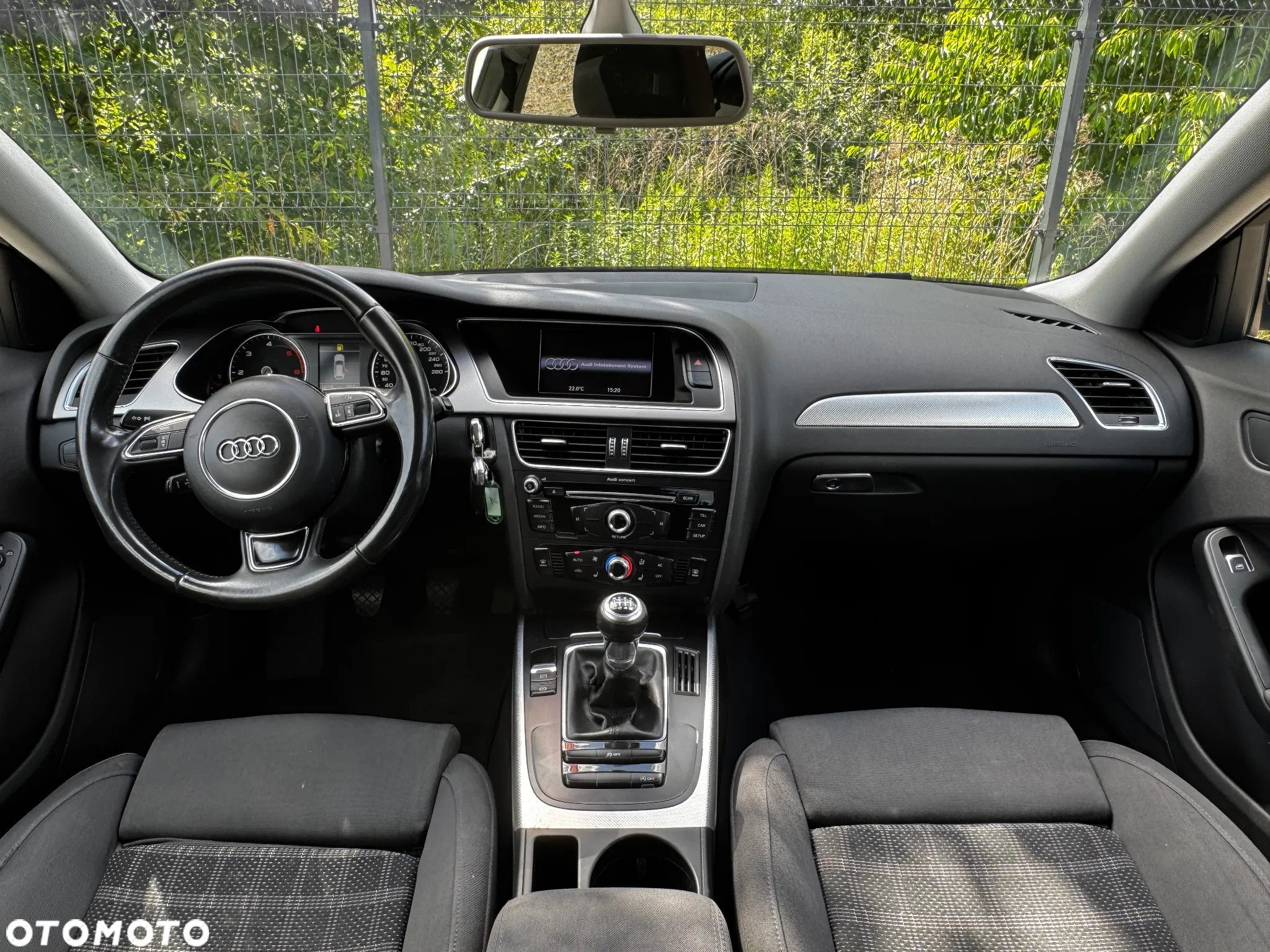 Audi A4 Avant 2.0 TDI DPF Ambiente - 14