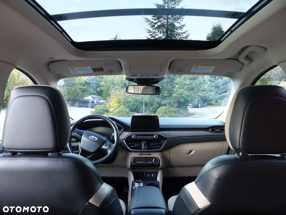 Ford Escape 2.0 EcoBoost AWD Titanium - 27