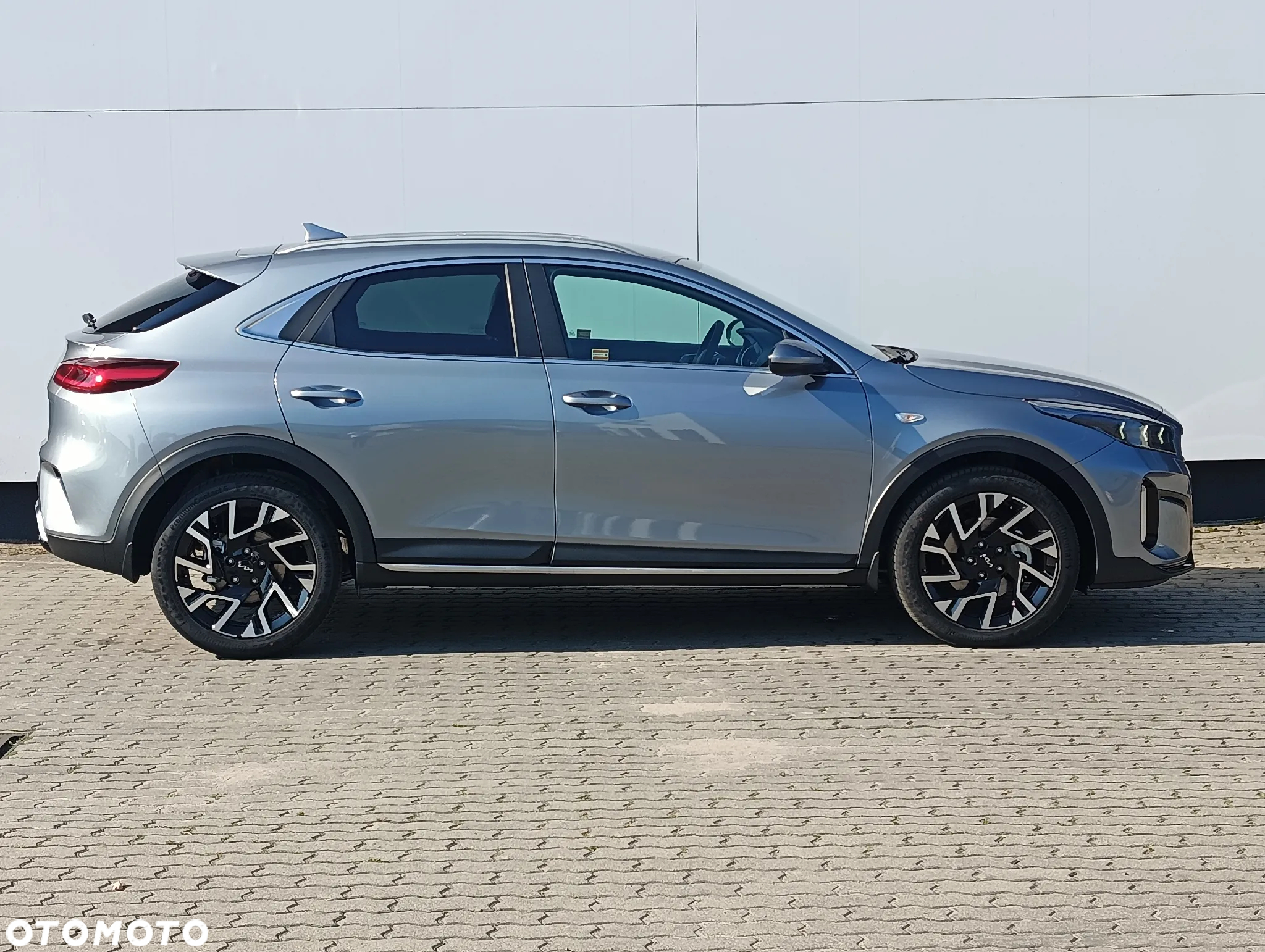 Kia XCeed 1.5 T-GDI M DCT - 2