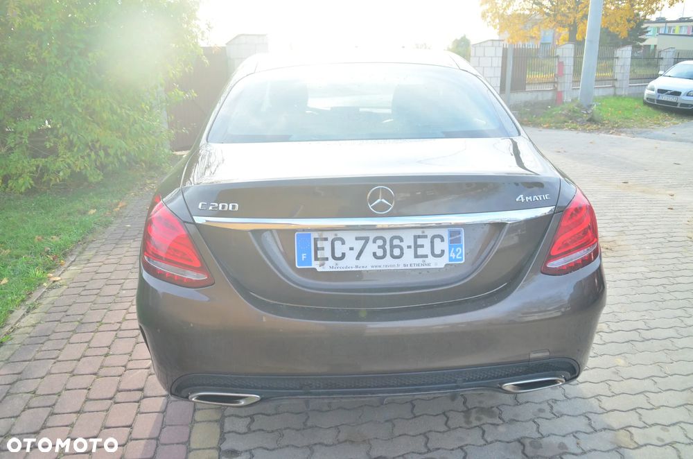 Mercedes-Benz Klasa C 200 4Matic 7G-TRONIC AMG Line - 6