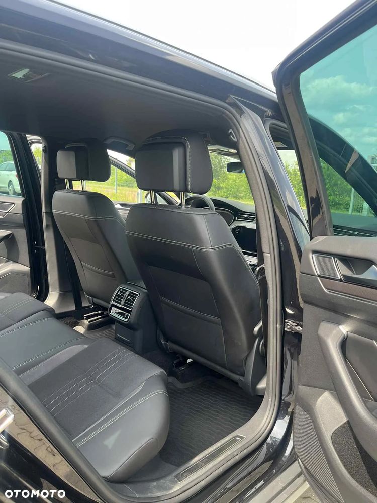 Volkswagen Passat 2.0 TDI 4Mot Elegance DSG - 13