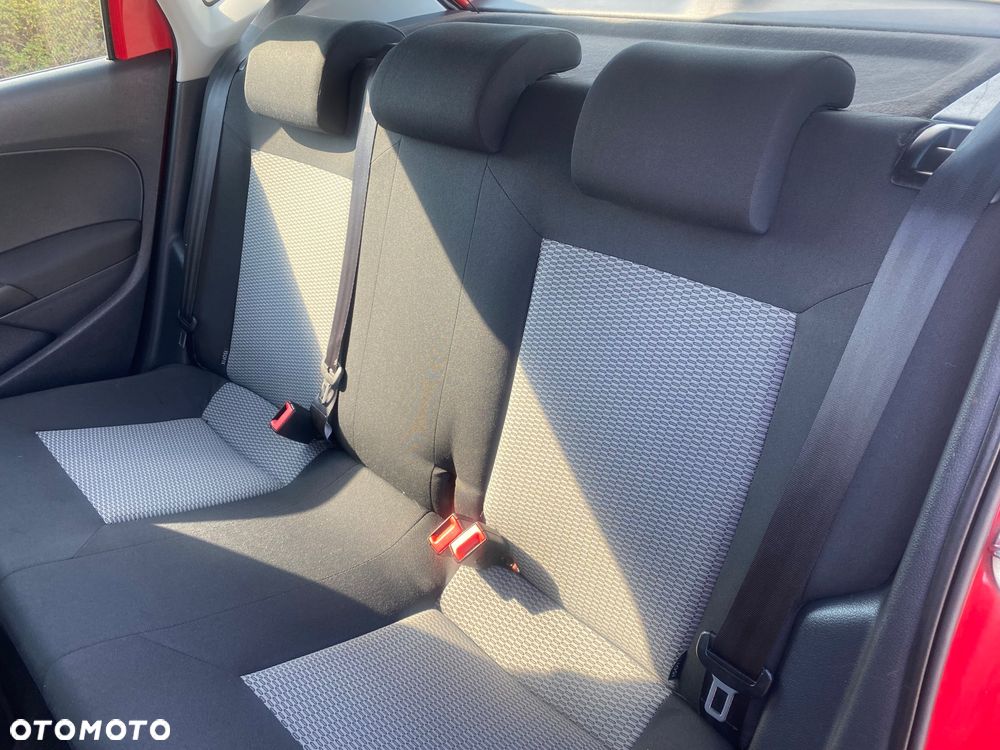 Volkswagen Polo 1.4 Team - 9