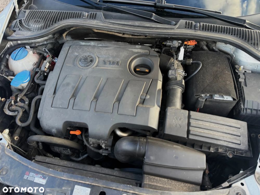 Skoda Octavia 1.6 TDI DPF DSG Elegance - 15