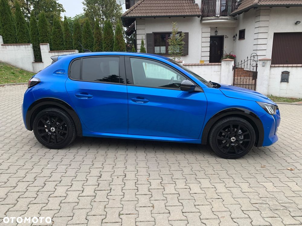 Peugeot 208 PureTech 100 GT - 26