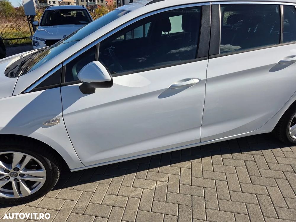 Opel Astra Sport Tourer 1.6 CDTI ECOTEC Dynamic - 37