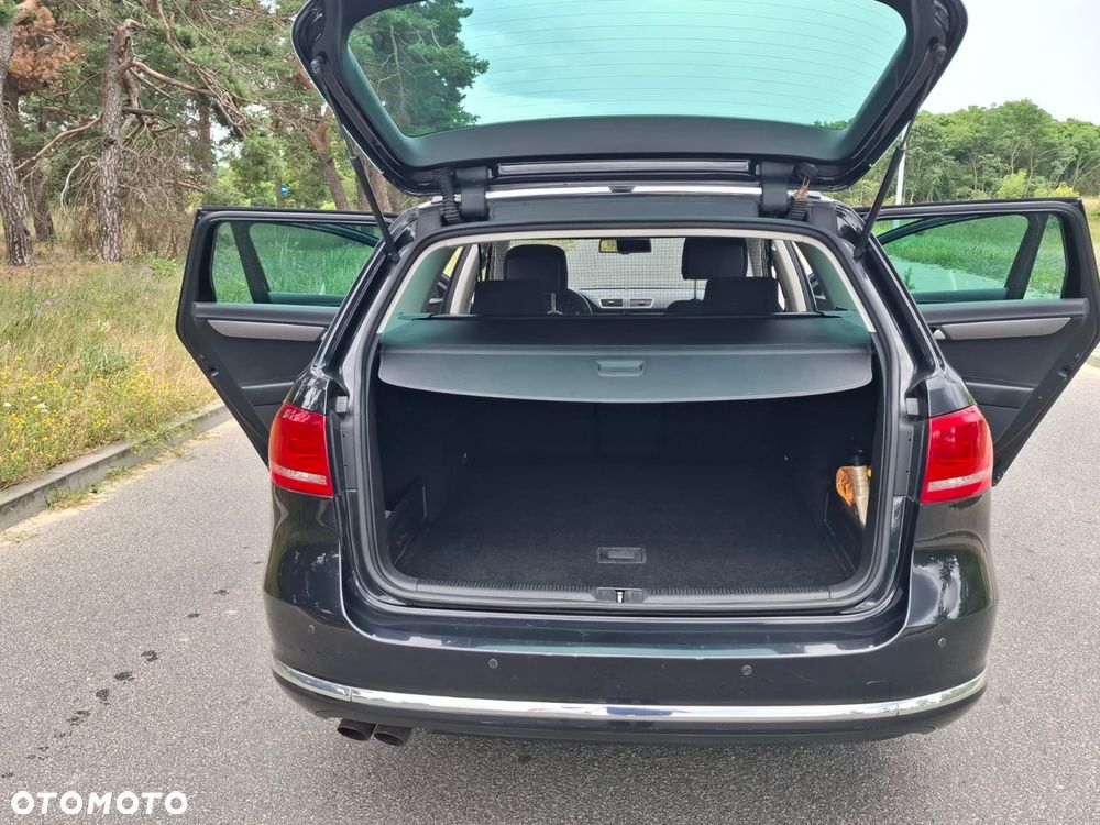 Volkswagen Passat 2.0 TDI Comfortline DSG - 5