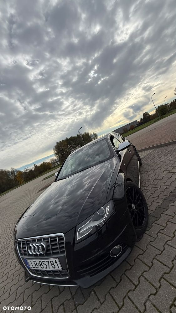 Audi S4 2009 photo 2