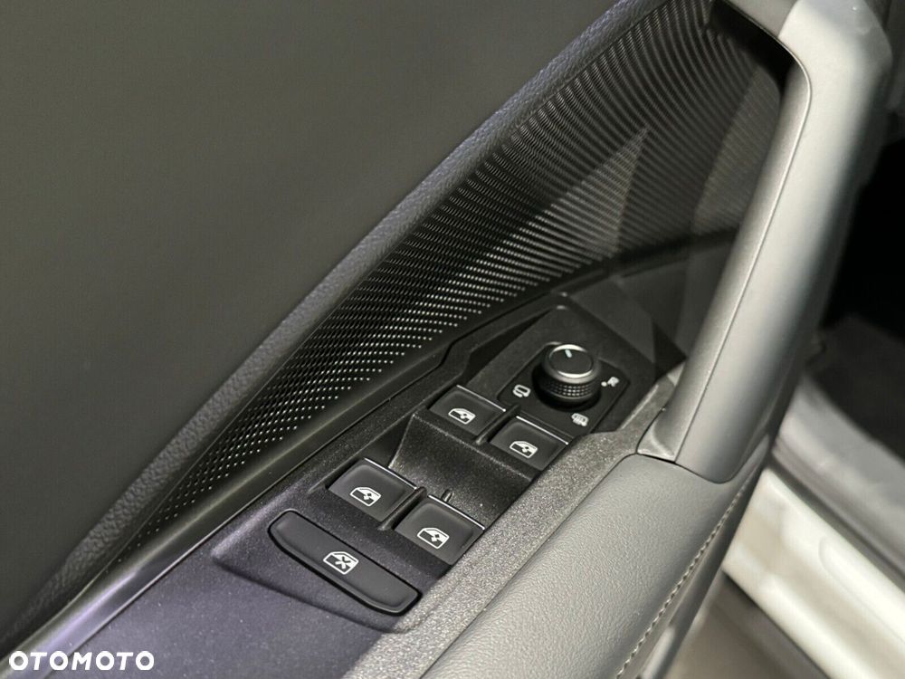 Volkswagen Tiguan - 10