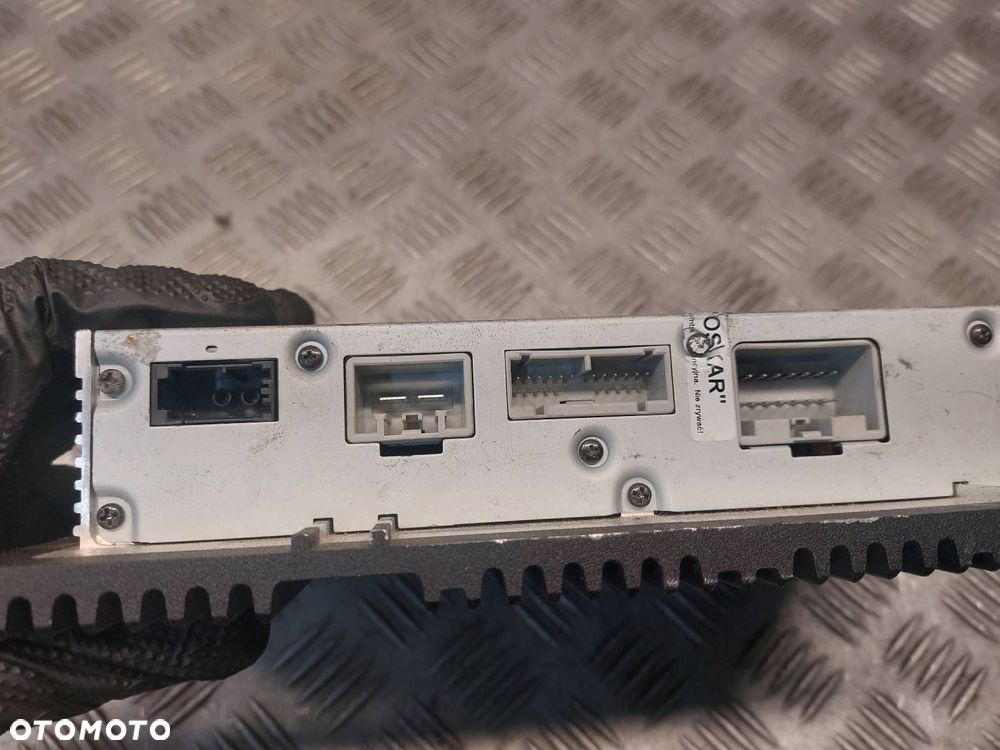 WZMACNIACZ AUDIO VOLVO S40 II 30732053 - 3