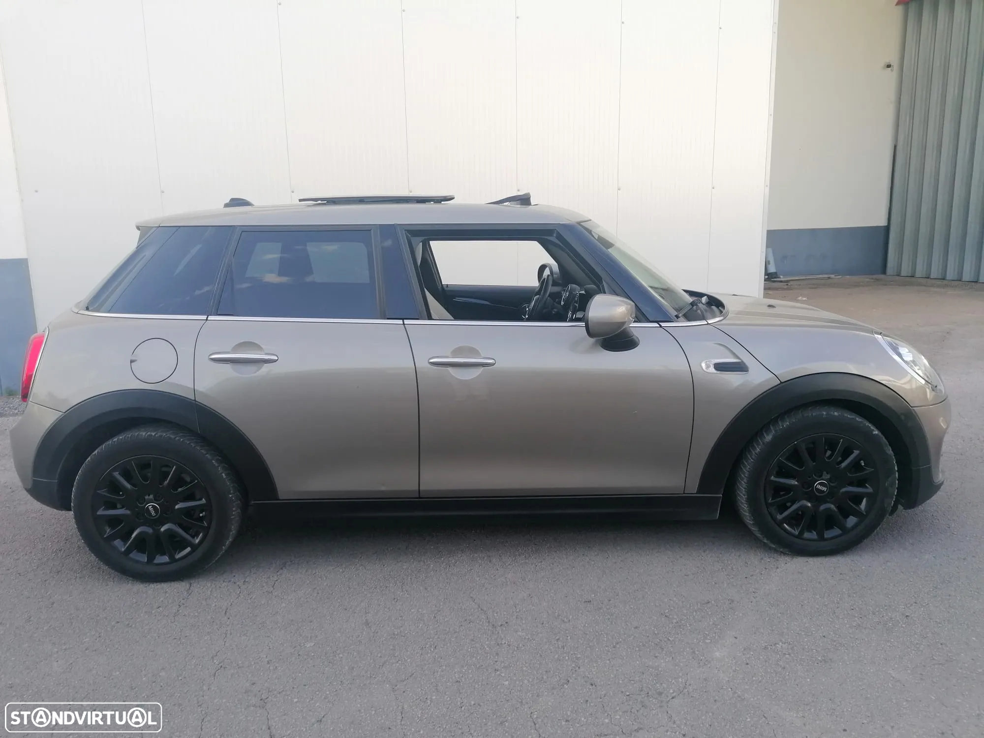 MINI 5 Portas One Yours Auto - 8