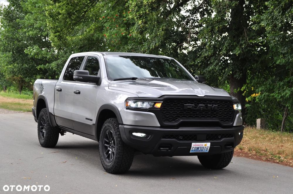RAM 1500 Rebel Premium - 9