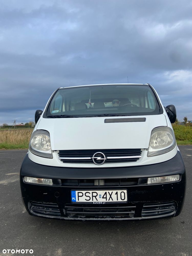 Opel Vivaro - 2