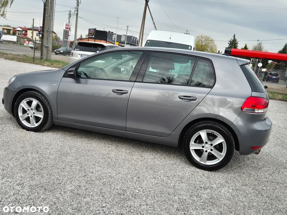 Volkswagen Golf 2.0 TDI DPF DSG MATCH - 7