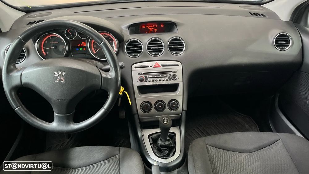 Peugeot 308 SW 1.4 16V Premium - 9