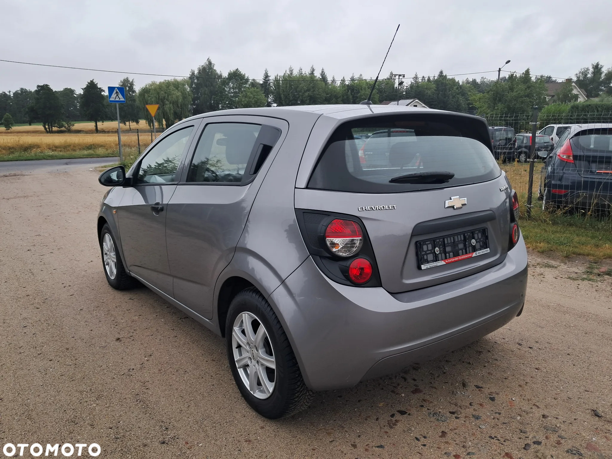 Chevrolet Aveo 1.2 LS+ - 6