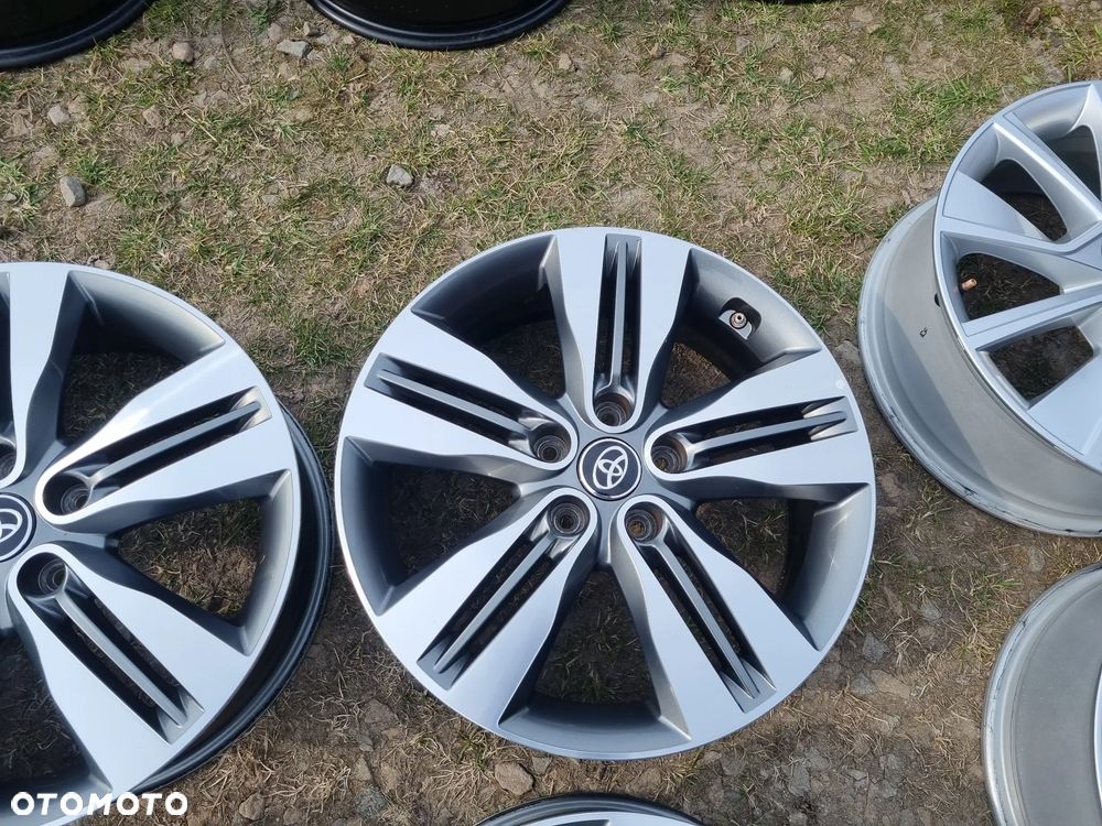 TOYOTA CHR,YARIS CROSS,SUZUKI VITARA,S-CROSS 6,5X18 ET51 5x114,3 super stan - 4