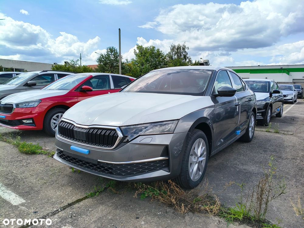 Skoda Octavia 2.0 TDI Drive Selection DSG - 1