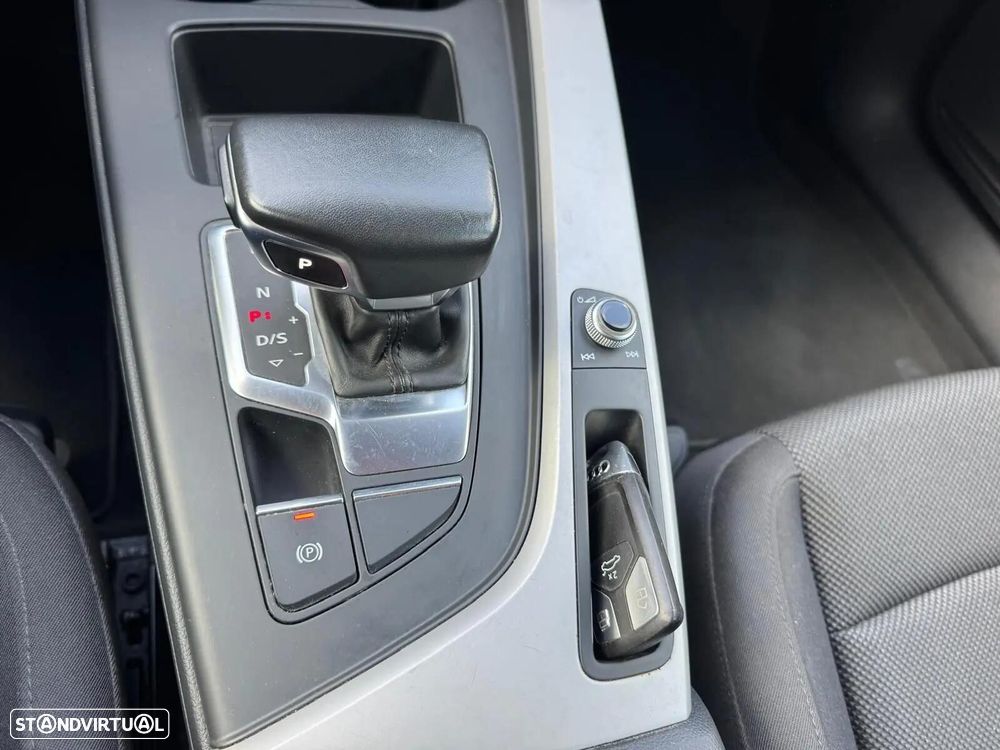 Audi A4 Avant 35 TDI S tronic - 21