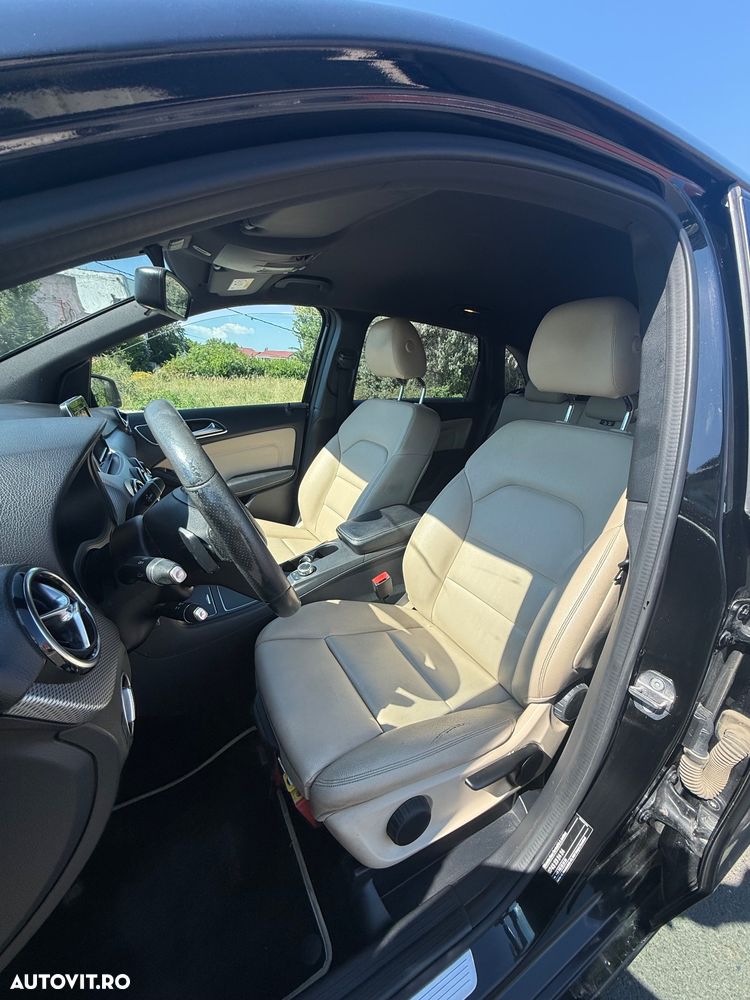 Mercedes-Benz B 180 - 8