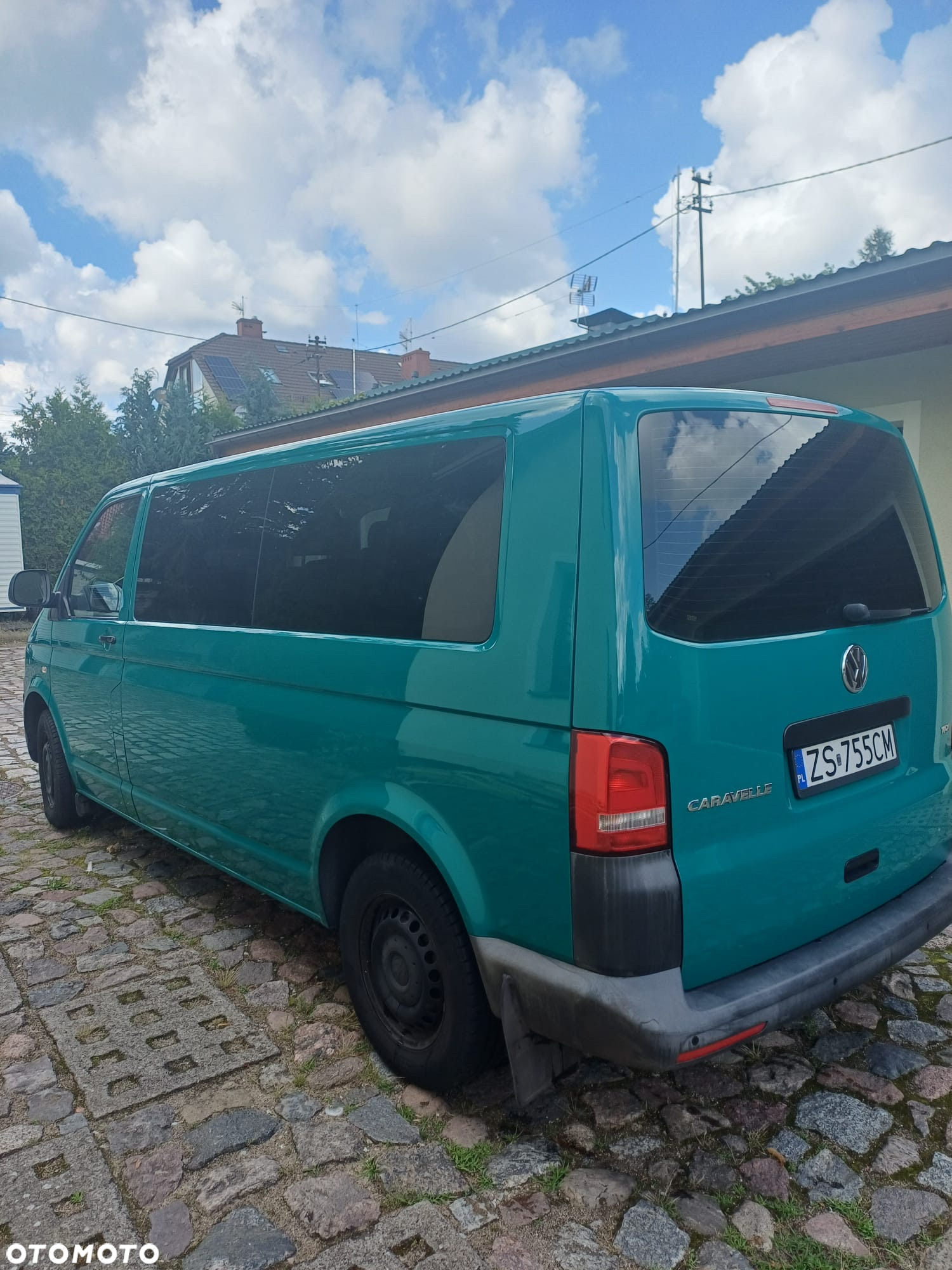 Volkswagen Caravelle - 3