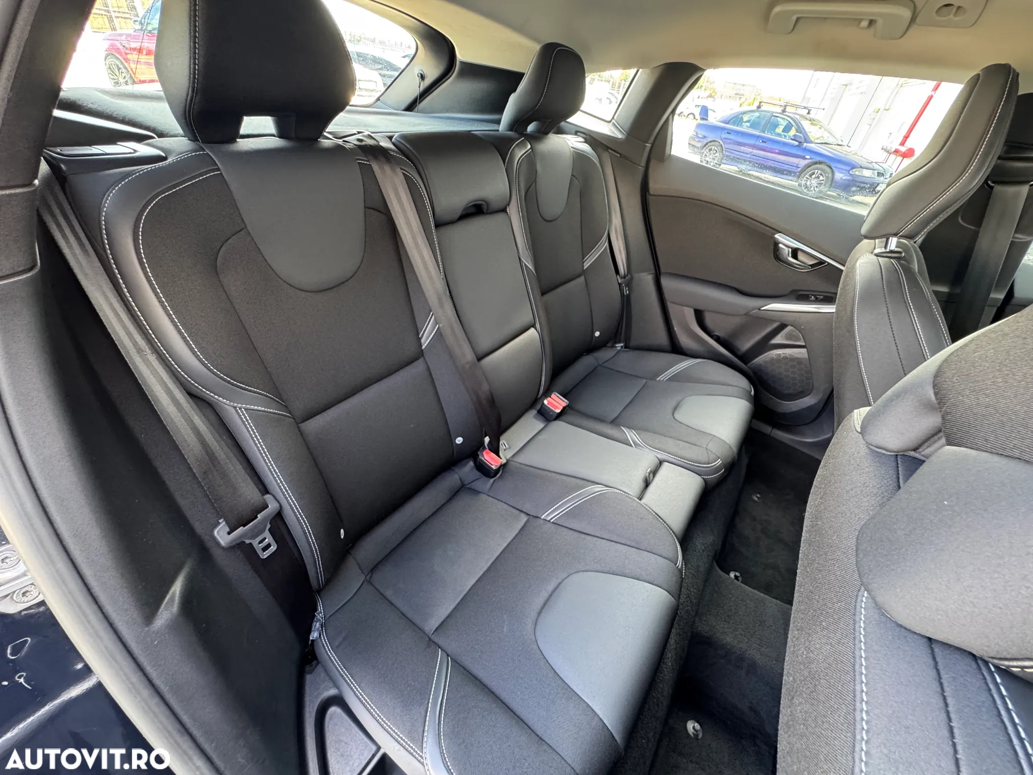 Volvo V40 D2 Geartronic Linje You! - 7