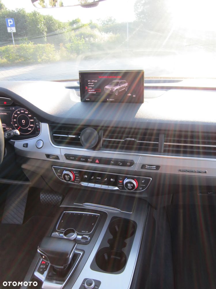 Audi Q7 - 16