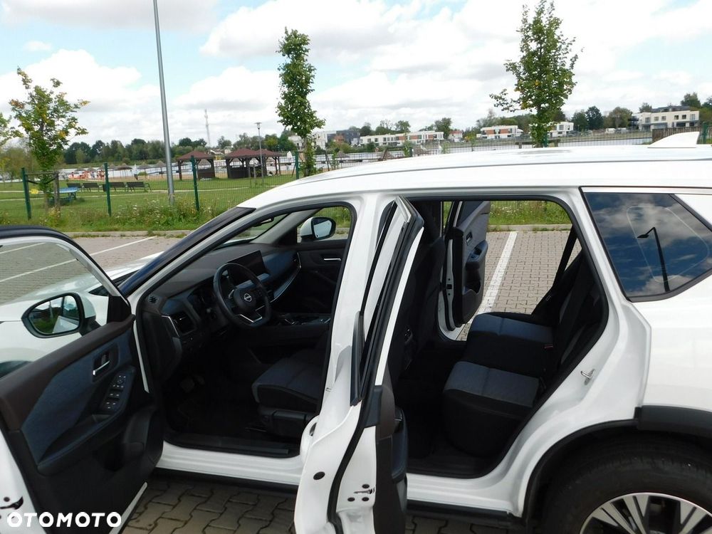 Nissan X-Trail - 12