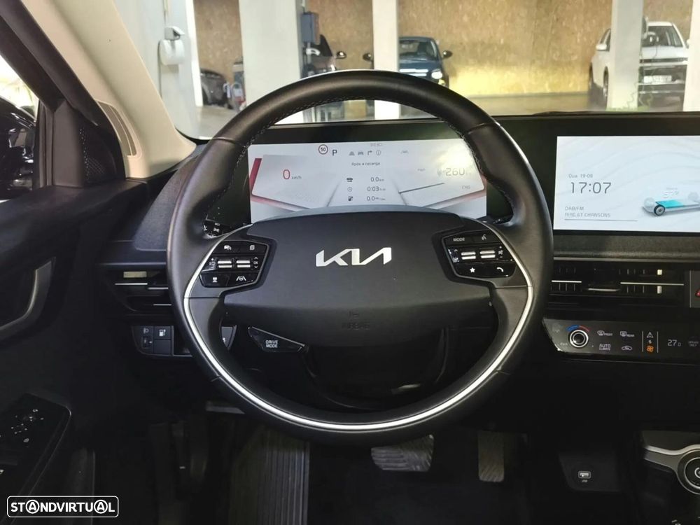 Kia EV6 77,4-kWh Business - 34