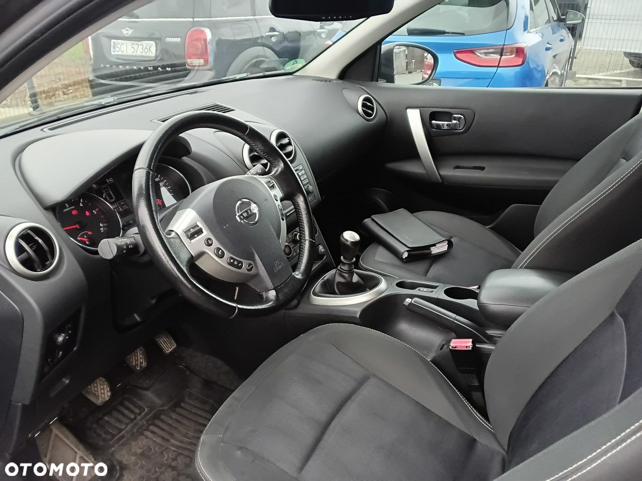 Nissan Qashqai - 11