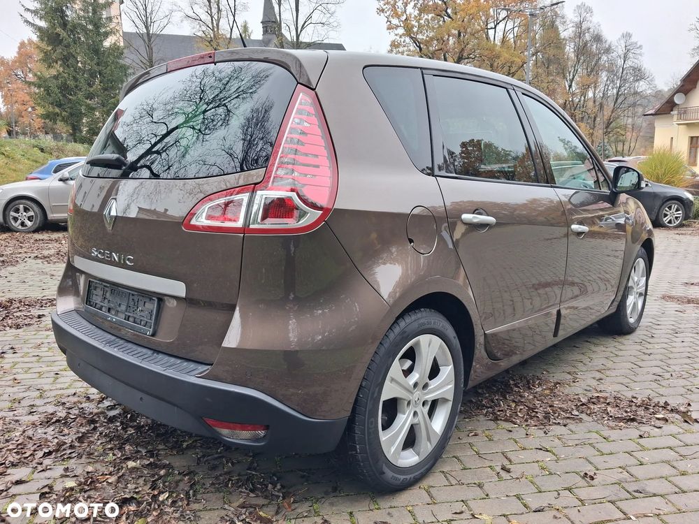 Renault Scenic TCe 130 Bose Edition - 6