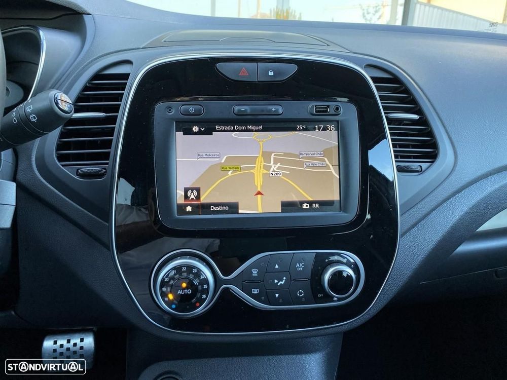 Renault Captur 1.3 TCe Initiale Paris EDC - 18