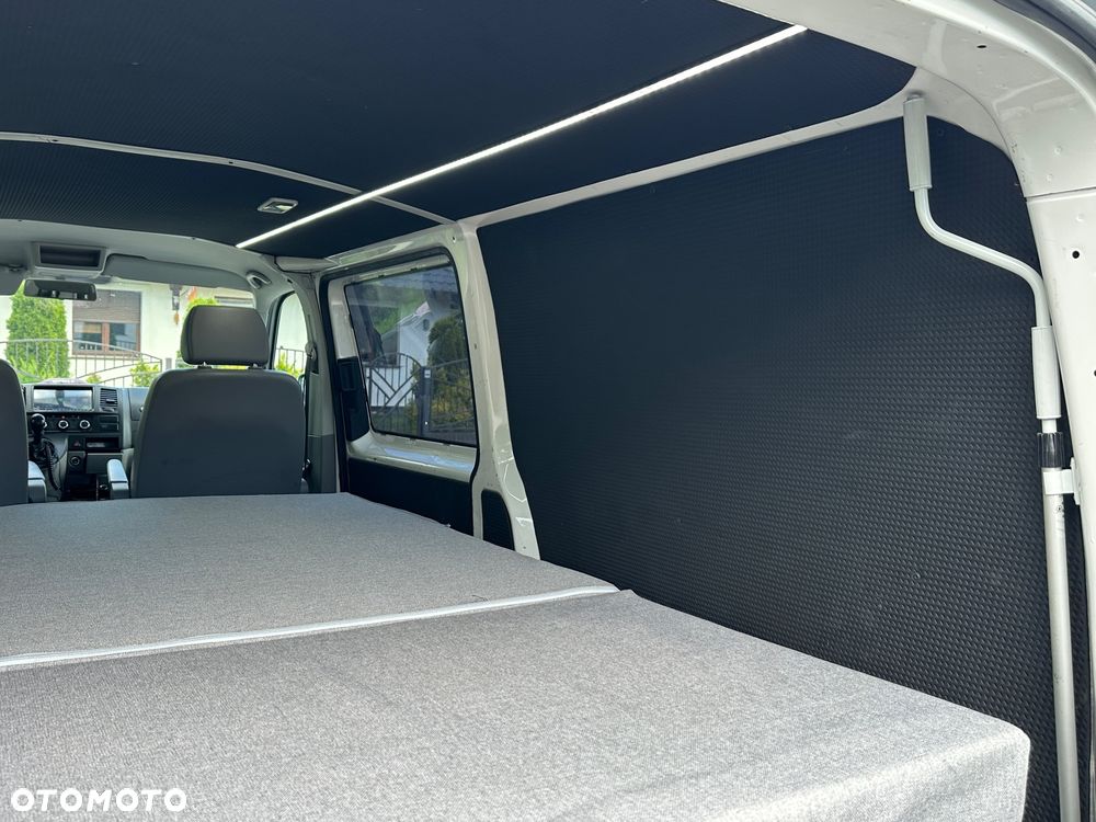 Volkswagen Transporter - 27