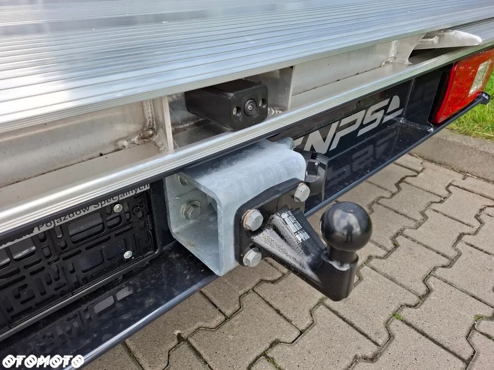 Mercedes-Benz Sprinter - 9
